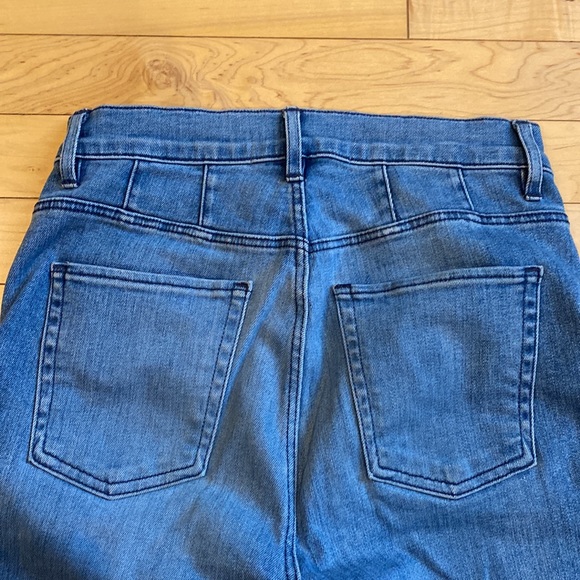 3x1 Light Wash High Rise Skinny - Picture 4 of 9